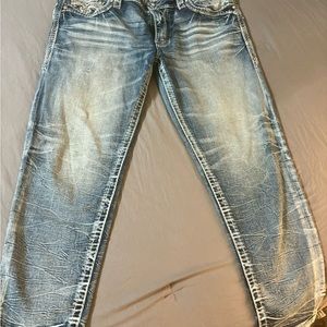 ROCK REVIVAL Ankle Jeans